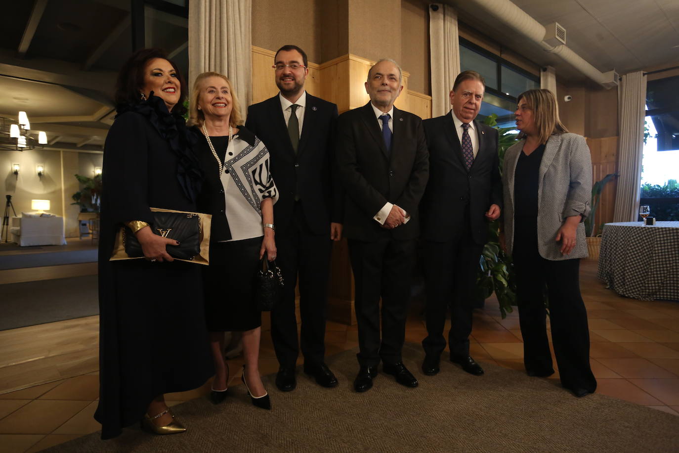 Jos Manuel Ferreira Ya Tiene Su Premio A Ovetense Del A O El